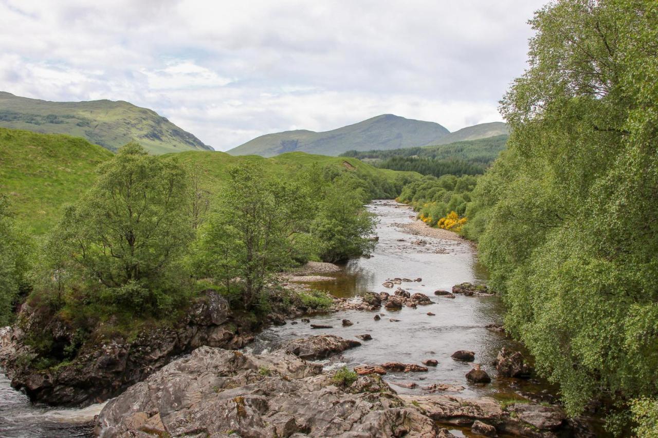 Glamping Hut - By The Way Campsite Tyndrum Exteriör bild