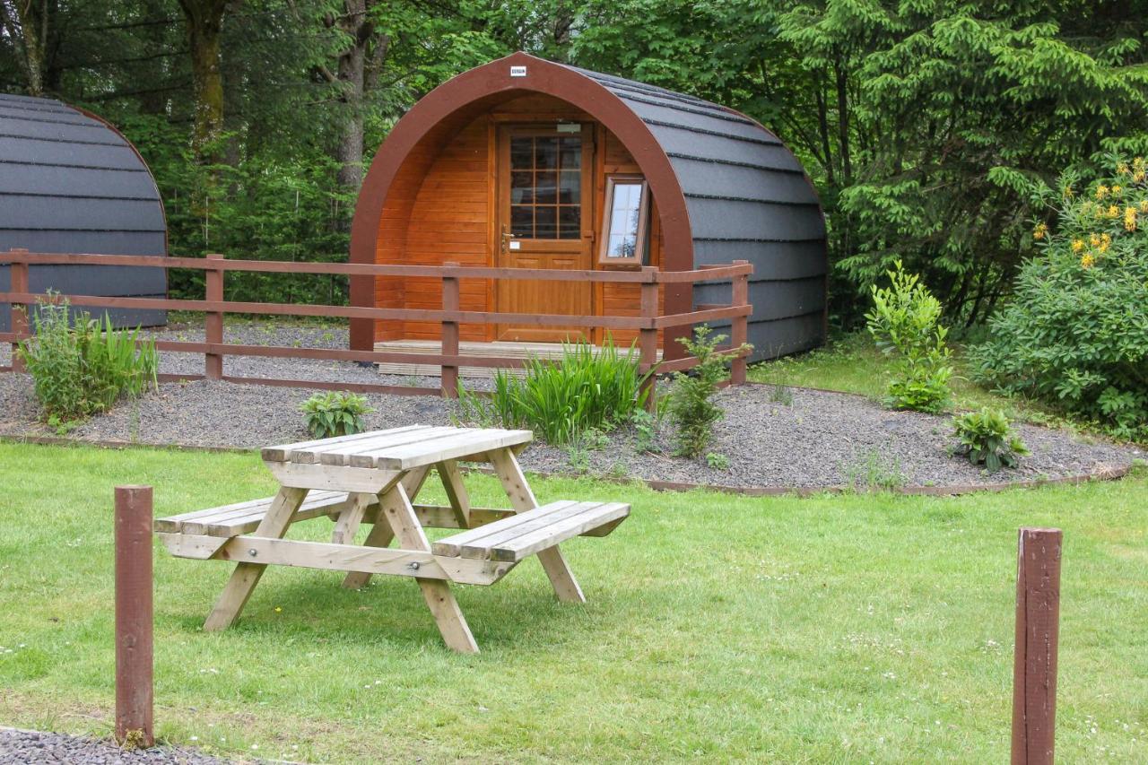 Glamping Hut - By The Way Campsite Tyndrum Exteriör bild